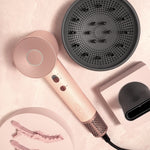 Breezy-Pop_Blowdryer_Lifestyle